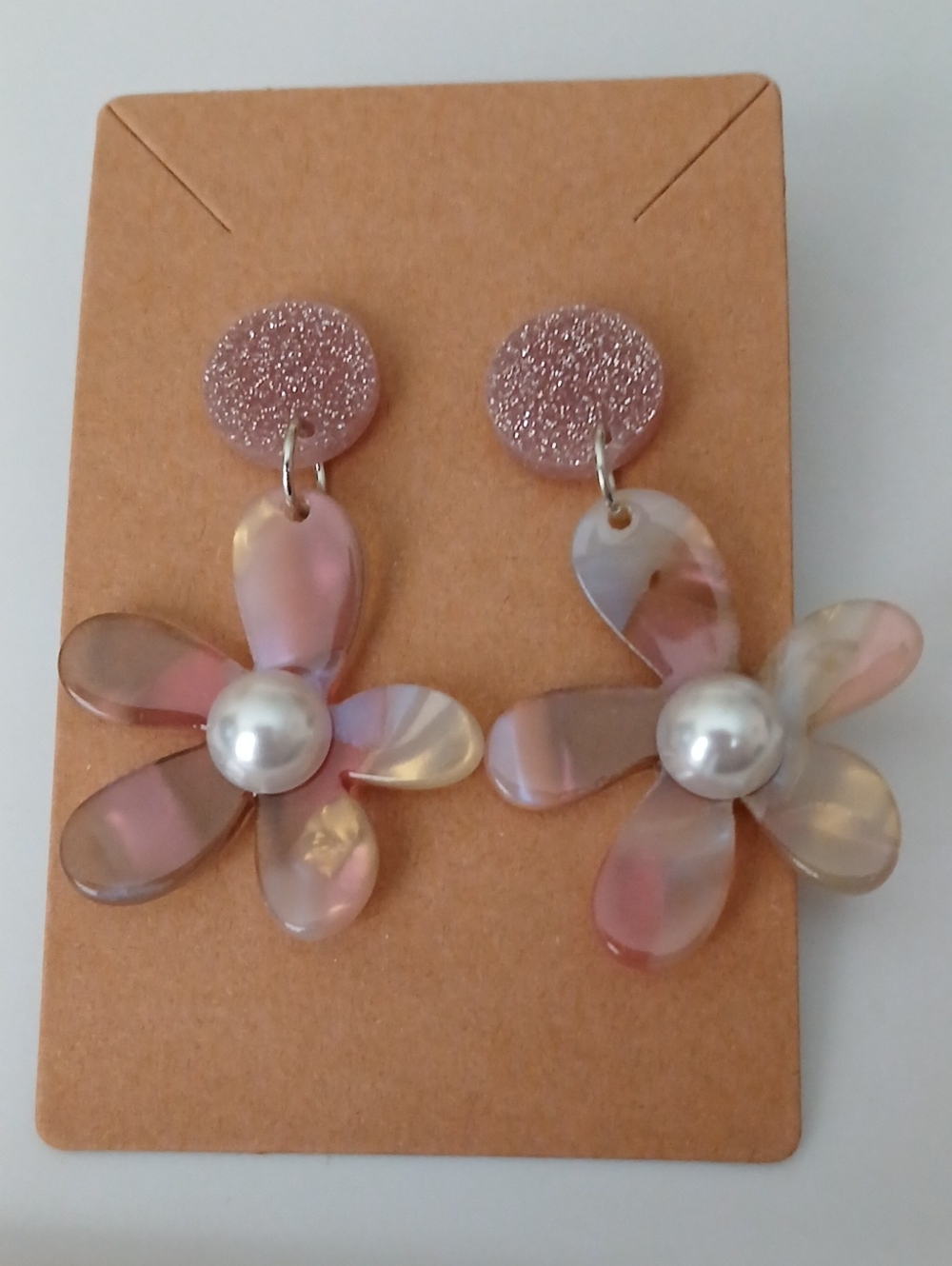 Fashion Jewelry Pink Iridescent Floral Drop Earrings with Pearl